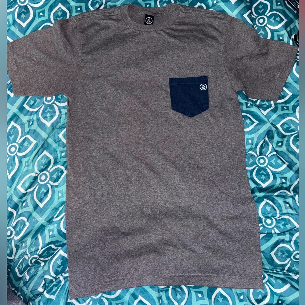 Men’s Volcom Tee